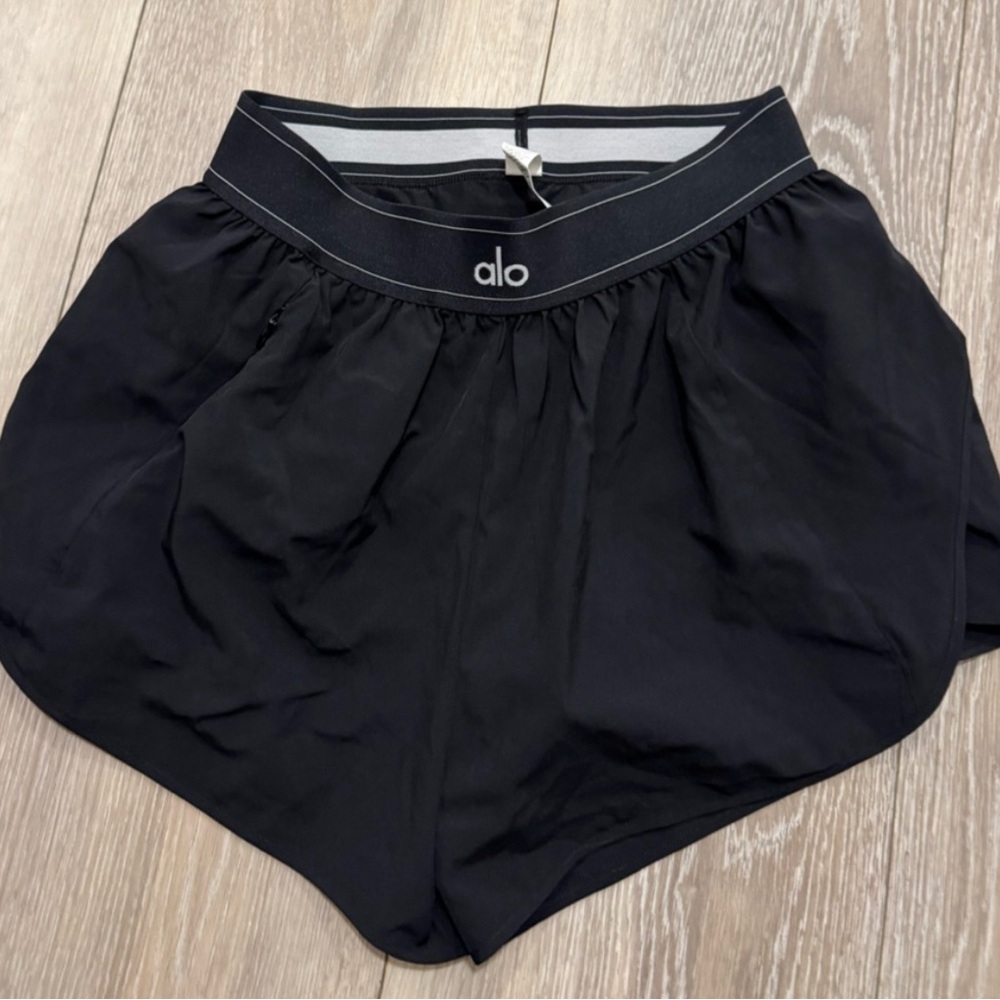 Alo match point short